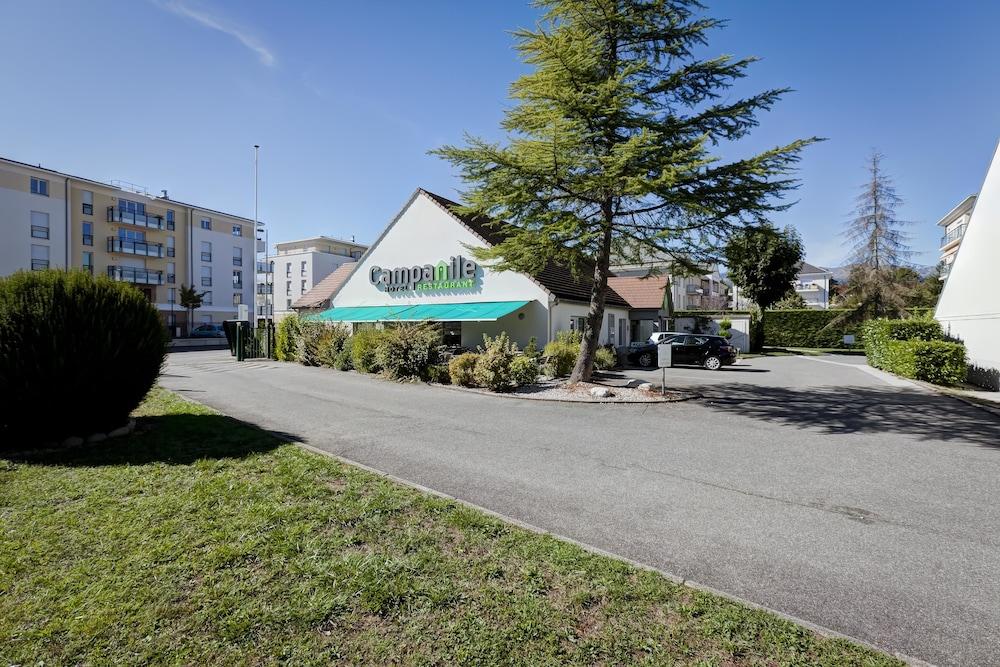 Campanile Geneve - Ferney-Voltaire Hotel Bagian luar foto